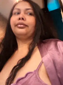 Alessandraa- online show from September 19, 2025, 3:38 pm