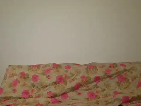 marixaballi online show from October 17, 2025, 5:48 pm