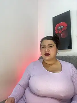 SafiroFer online show from October 3, 2025, 9:05 pm