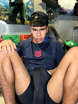 CHR58  online show from October 25, 2025, 2:17 pm