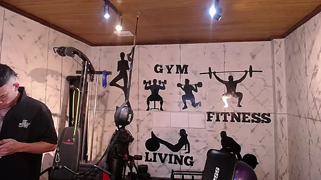 MrJustin  online show from November 15, 2025, 9:08 pm