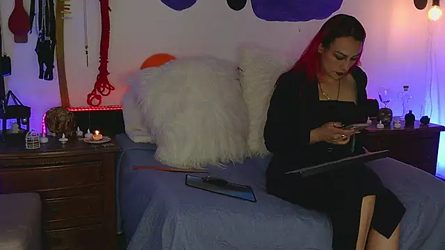 MeganBrown4 online show from September 27, 2025, 3:29 pm