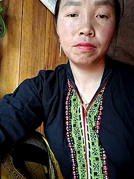 hera-00 online show from November 23, 2025, 6:34 am