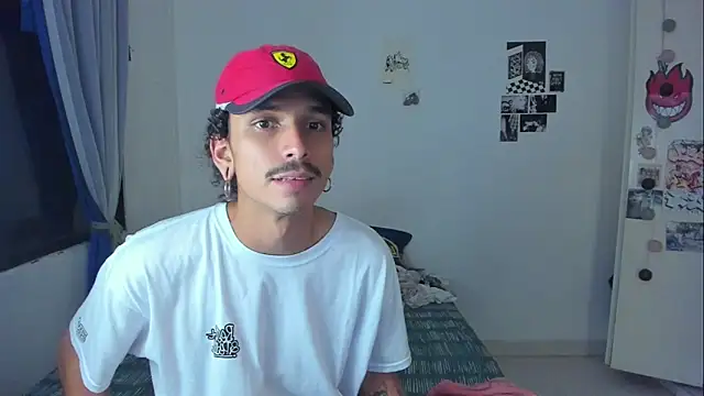 Snapshot of lordpussy__ chatting on March 26, 2026, 1:59 am lordpussy online show from March 26, 2026, 1:59 am