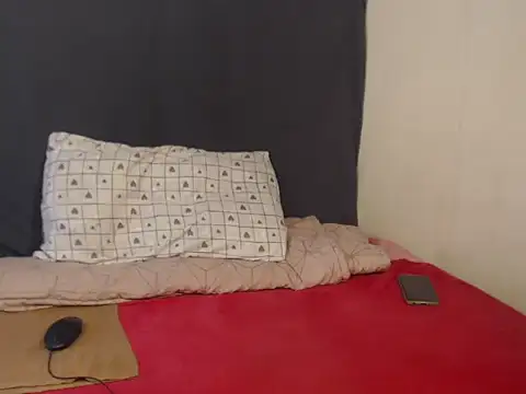 Hotgirl87 online show from September 28, 2025, 7:04 am