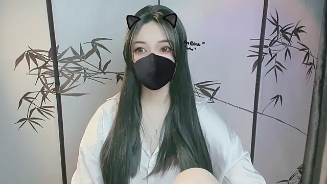 Sparkly Candy online show from October 25, 2025, 2:28 pm