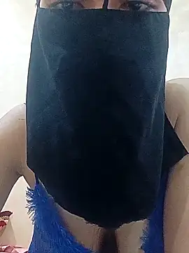 salma14 online show from October 3, 2025, 9:16 pm