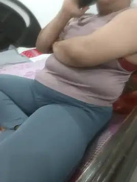 payal 261072  online show from February 11, 2026, 4:45 am