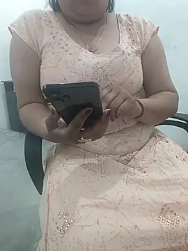 payal 261072  online show from February 23, 2026, 3:52 am