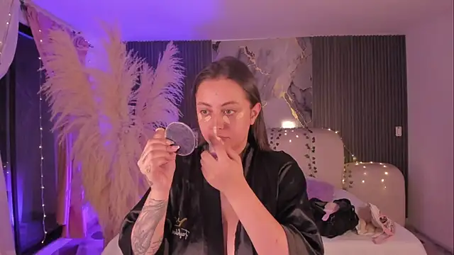 SarahCastro1  online show from March 26, 2026, 5:50 am