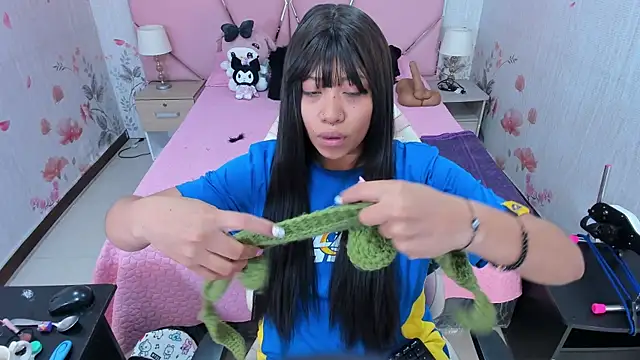 SafiroAgataaa online show from October 14, 2025, 8:09 pm