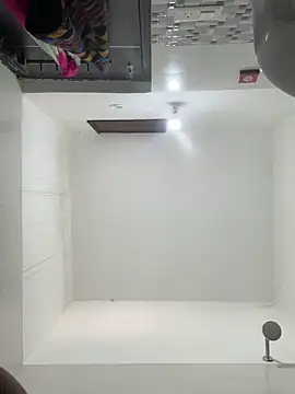 Snapshot of HeerStd chatting on December 21, 2025, 5:53 am HeerStd online show from December 21, 2025, 5:53 am