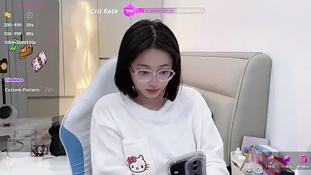 Snapshot of Naiyi-babe chatting on November 16, 2025, 4:34 pm Naiyi-babe online show from November 16, 2025, 4:34 pm