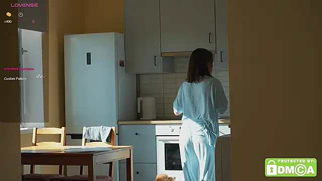 KateCarrey online show from October 1, 2025, 7:35 am