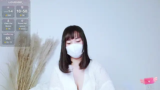 Zinzin chan online show from February 2, 2026, 7:57 pm