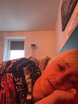 Rozendefotz online show from February 9, 2026, 7:17 am