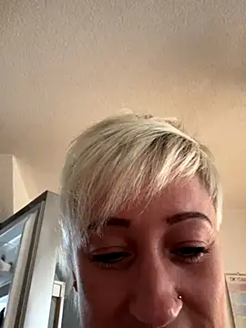 Rozendefotz online show from October 27, 2025, 6:58 am