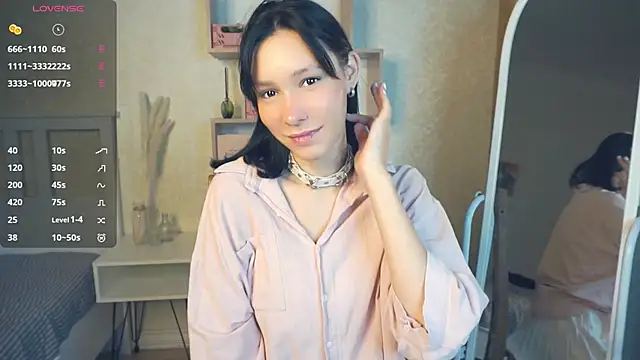 IrenePlamer online show from September 26, 2025, 7:32 pm