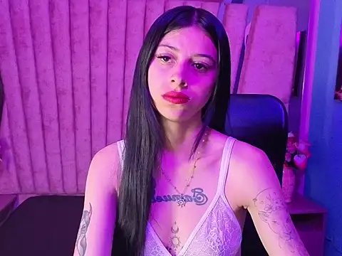 Dulce Miaa  online show from September 10, 2025, 5:12 pm