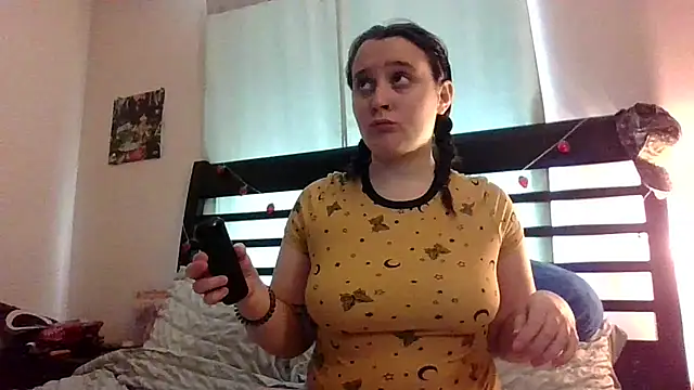 Snapshot of Shadow_Slut chatting on September 27, 2025, 4:46 pm Shadow Slut online show from September 27, 2025, 4:46 pm