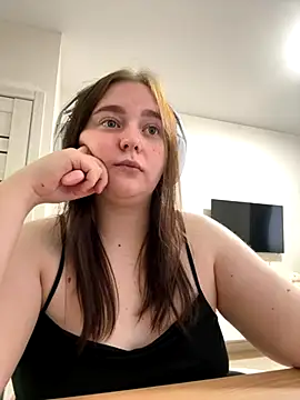 SoniaNovara online show from December 2, 2025, 10:50 am