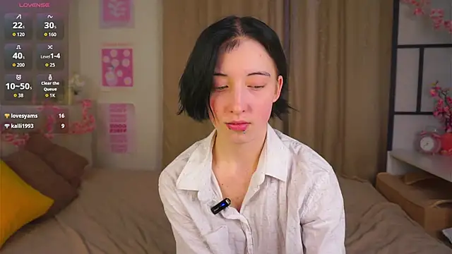 Snapshot of JuanaFriesz chatting on March 1, 2026, 9:20 am JuanaFriesz online show from March 1, 2026, 9:20 am