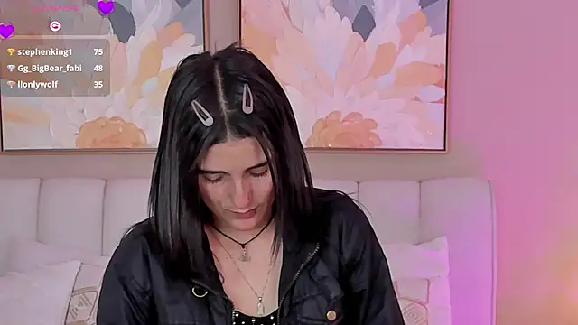 MiaTaylorSweet online show from April 21, 2026, 1:42 am