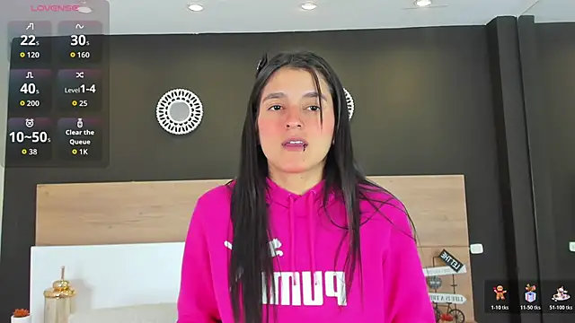 MiaTaylorSweet online show from November 30, 2025, 1:01 pm