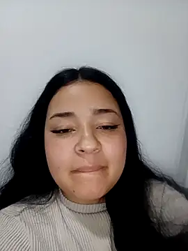 Emmy   online show from November 18, 2025, 9:29 pm