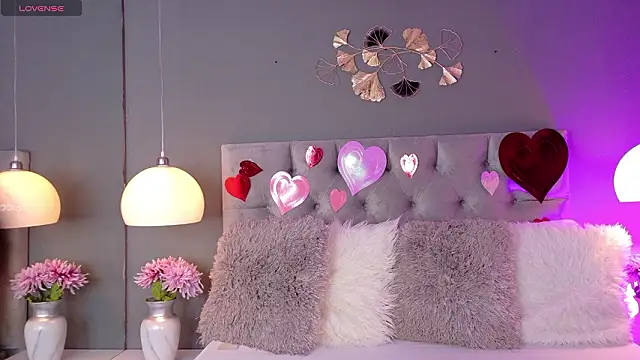 kendalFox  online show from February 14, 2026, 3:40 am