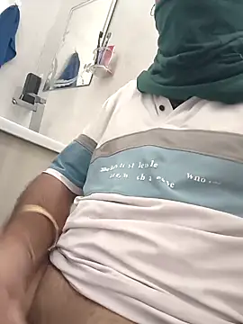 bigdick lickingexpert08 online show from October 7, 2025, 4:13 am