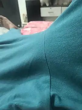 bigdick lickingexpert08 online show from November 16, 2025, 8:19 am