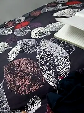 riyaroy087 online show from October 10, 2025, 12:17 pm