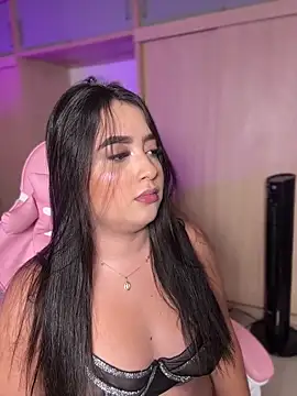 Emiily Moore1 online show from February 19, 2026, 11:12 pm