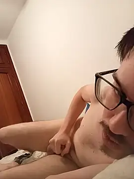 oscartres online show from September 22, 2025, 10:16 pm