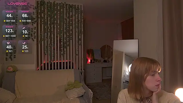 sofiapurex online show from February 4, 2026, 8:04 pm