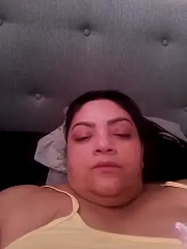 tiffany Johnson1 online show from May 22, 2026, 1:42 pm