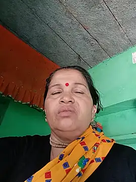 Manavi x online show from June 21, 2026, 7:36 am
