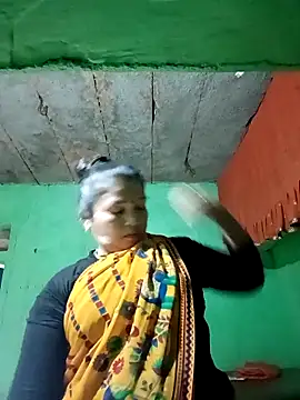 Manavi x online show from February 14, 2026, 2:34 am