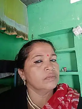 Manavi x online show from August 3, 2026, 9:59 am