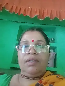 Manavi x online show from June 23, 2026, 8:01 am