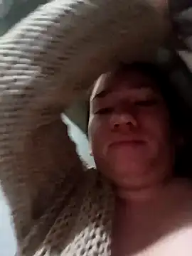 Gabyta37 online show from November 27, 2025, 5:08 am