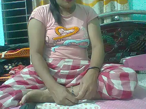 angel marea online show from September 19, 2025, 5:06 pm