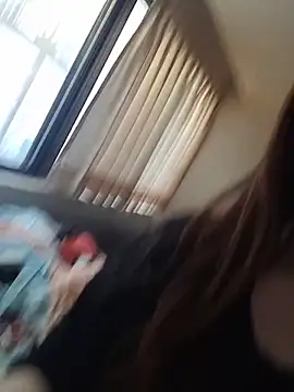 Lovelyanan online show from October 4, 2025, 8:16 am