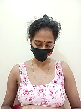 Softecho-03 online show from October 31, 2025, 2:57 pm