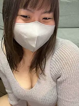 Snapshot of xxx_yuna_xxx chatting on November 11, 2025, 8:36 pm xxx yuna xxx online show from November 11, 2025, 8:36 pm