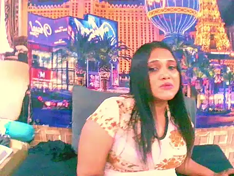 IndianSexyLady4u online show from October 24, 2025, 3:22 pm