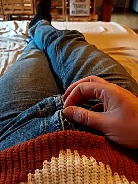 Horny mummy online show from February 19, 2026, 1:41 pm