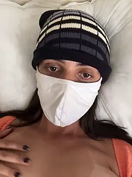 Bandidasexy22 online show from September 18, 2025, 4:10 pm