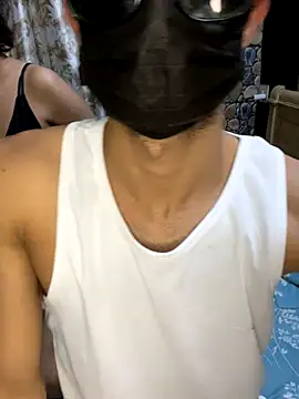 SIZZLER 1100 online show from September 22, 2025, 9:10 pm